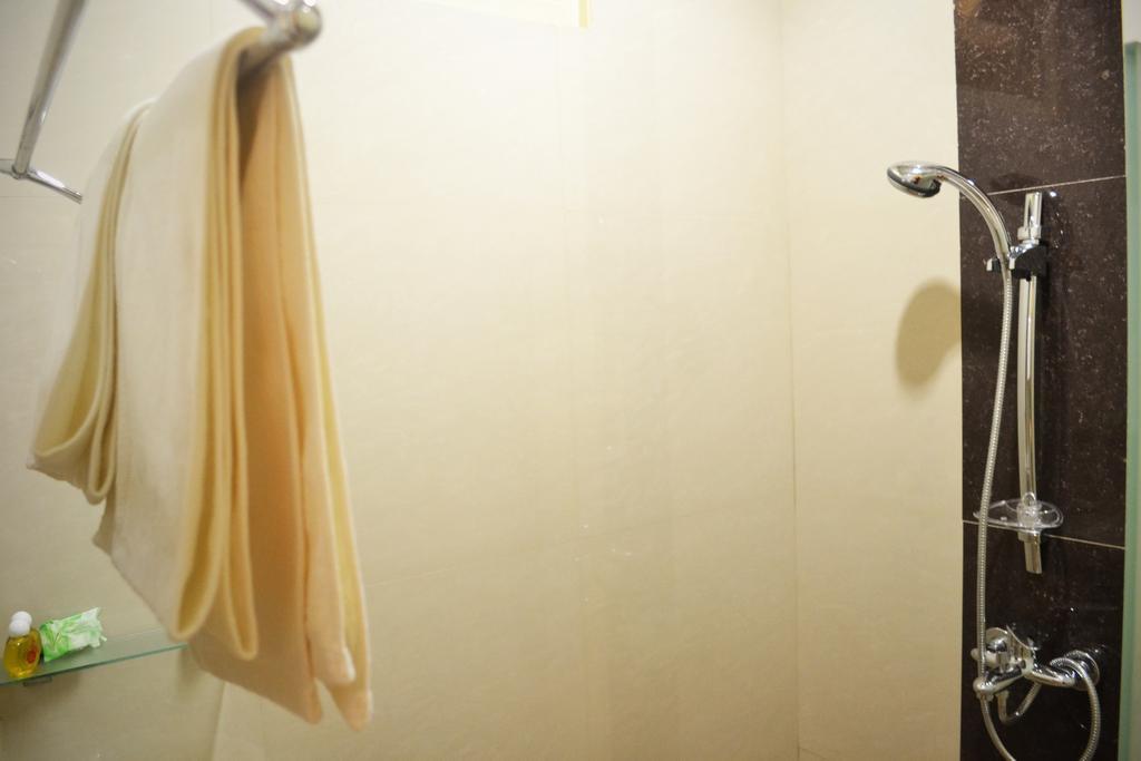 Srikandi Guesthouse Malang Camera foto